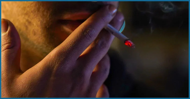 Smoking and Bitter or Sour taste in mouth